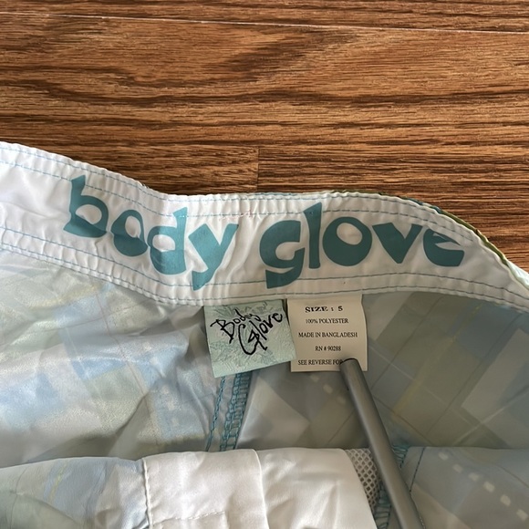 Body Glove Board shorts Prepster Sz 5 Plaid blue green NWT - Picture 4 of 4